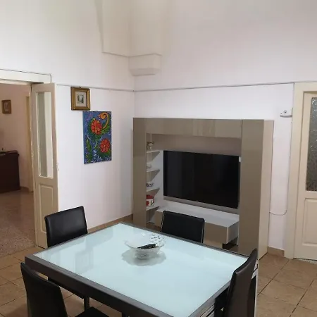 Res Publica Domus Tatil Evi Avetrana